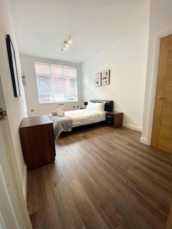 Swanky 2 Bdr Apt/jewellery Quarters/free Parking Apartamento Birmingam